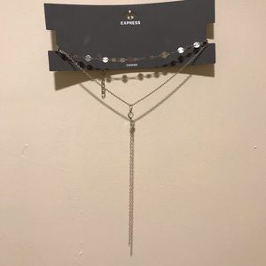 Express choker necklace